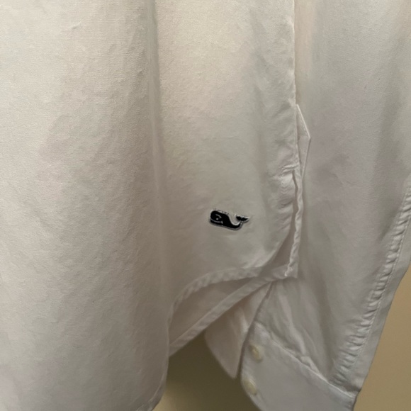 Vineyard Vines Women's White Button Down Shirt - Picture 4 of 5
